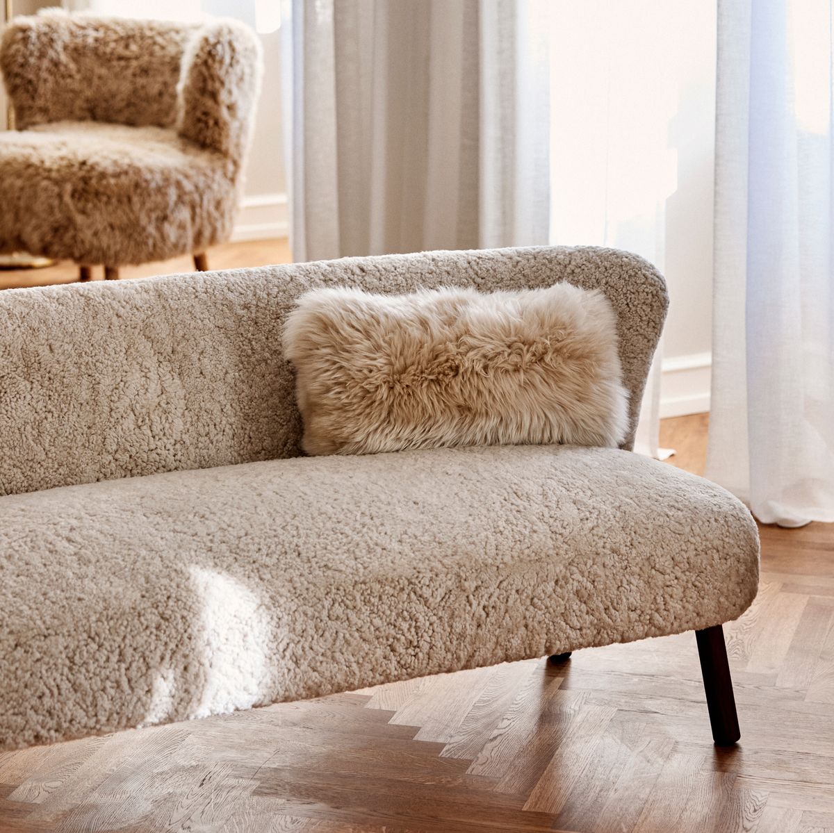 Emanuel 2-seater sofa | Design furniture