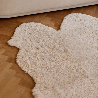 Lambskin rug | Short-haired | New Zealand | 180x110 cm