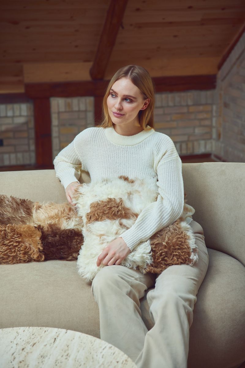 Lambskin cushion | Tuscany | Double sided