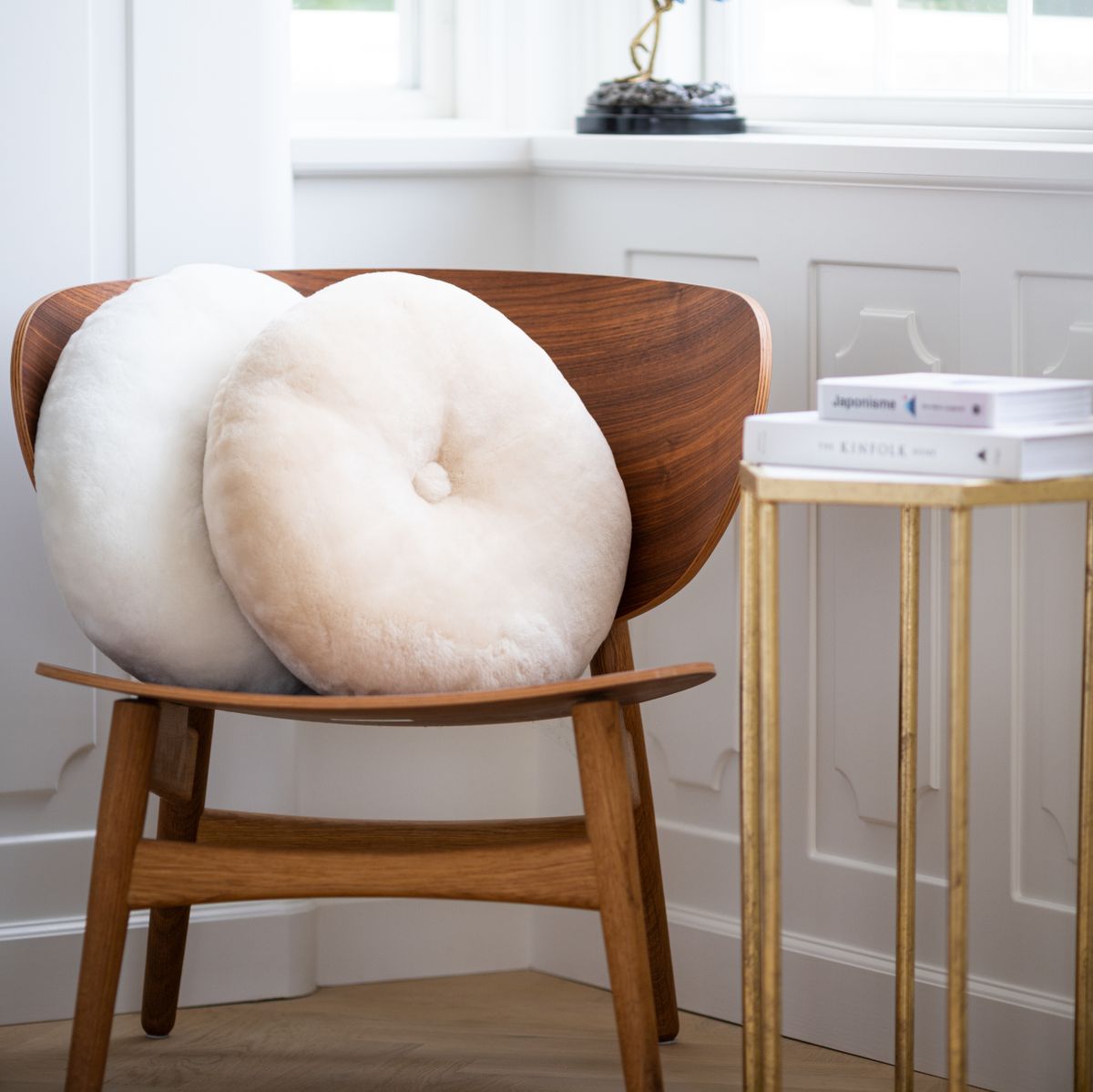 Lambskin cushion | Moccasin | Double Sided | Ø45 cm