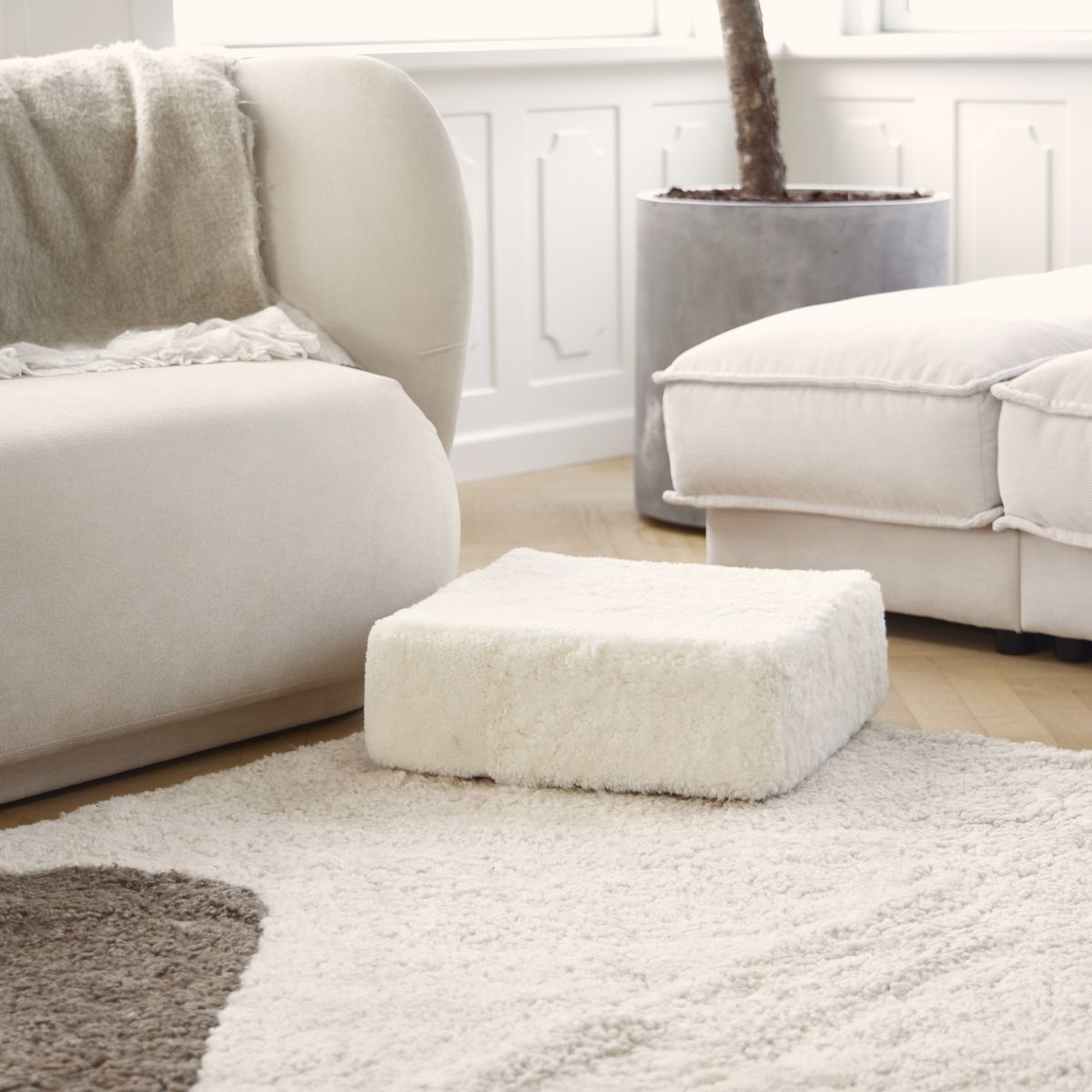 Poof | Short-haired | New Zealand | 40x40x13 cm