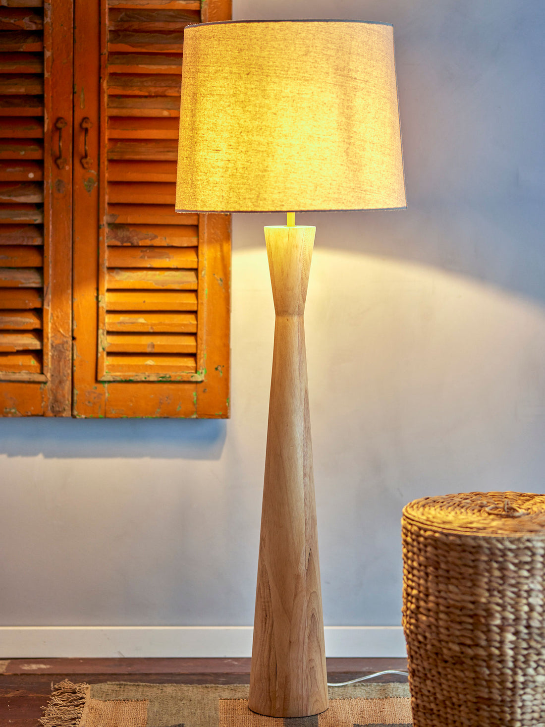 Creative Collection Leonor Floor lamp, Natural, Rubberwood