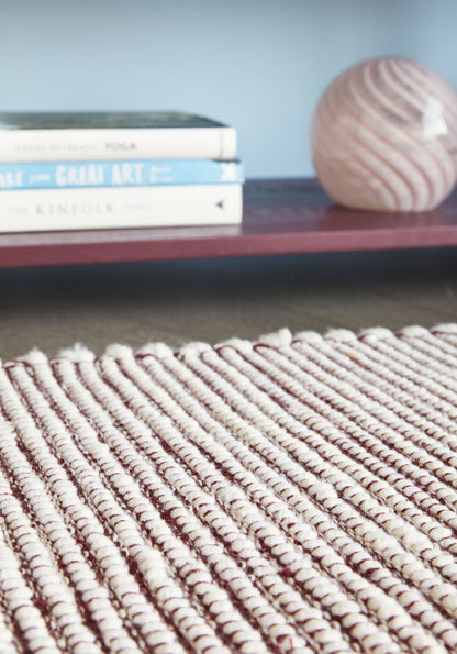 Hübsch Poppy Carpet Burgundy/White