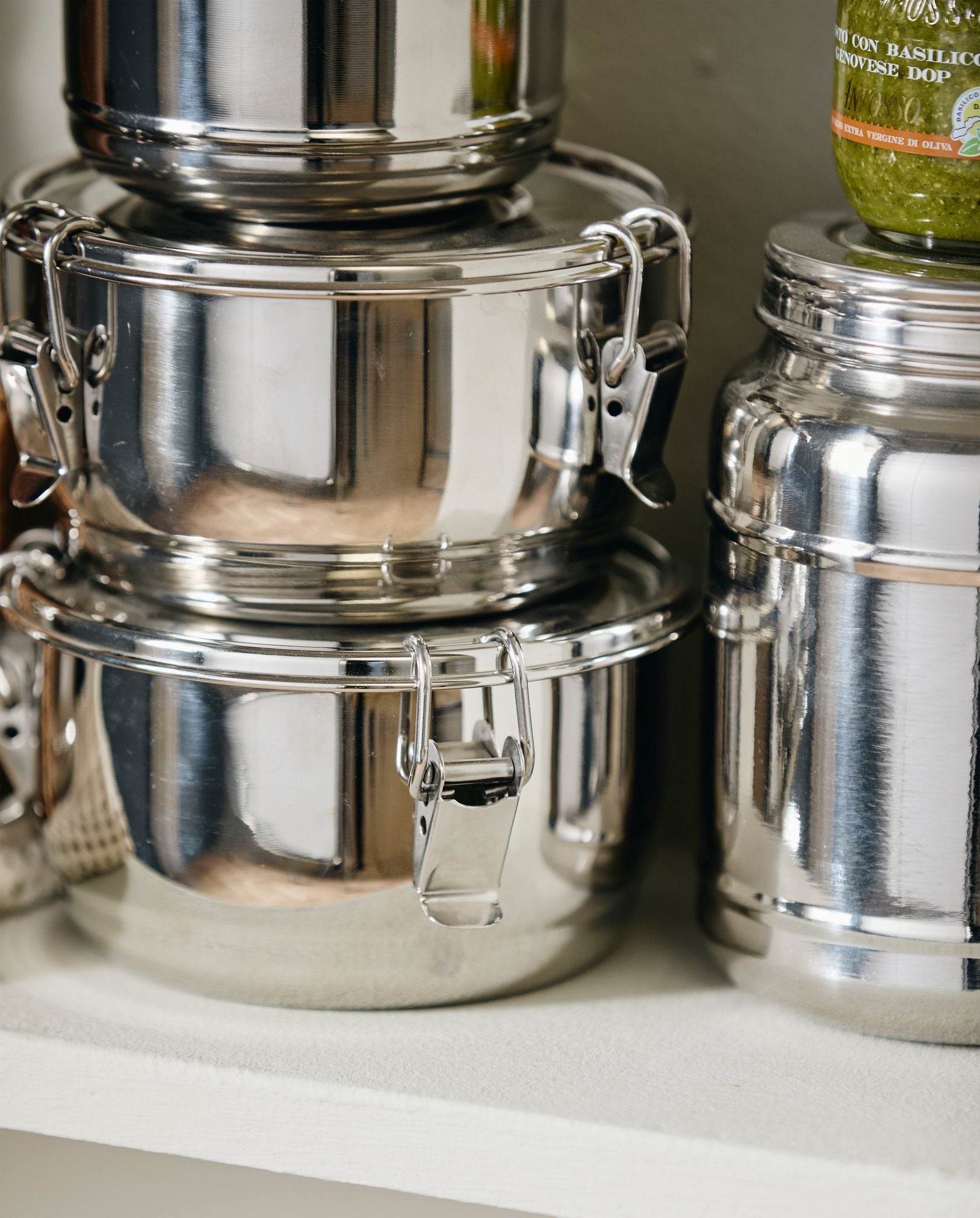 CANI stainless steel storage can with lid - 1100 ml