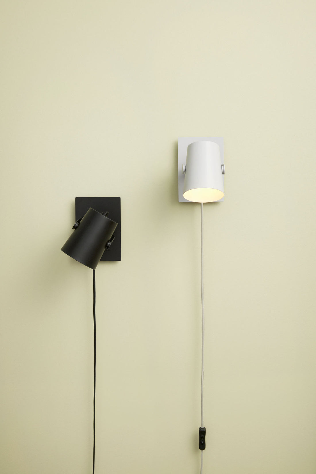 Hübsch Arent Wall lamp light gray