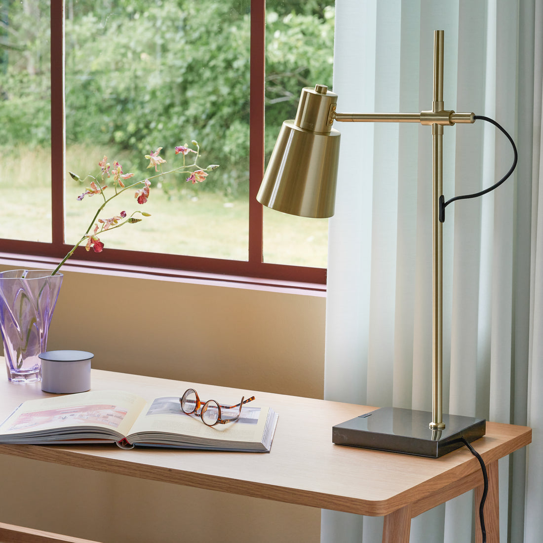 Fusion Table lamp brass color - 36x18x64cm, E27/60W