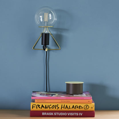 Eureka wall lamp brass color/black - 14x15xH15cm, E27/40W