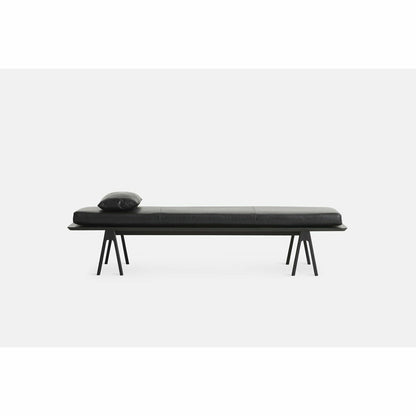 WOUD - Level daybed - Black/black 190x76,50x41 cm - WOUD - DesignGaragen.dk