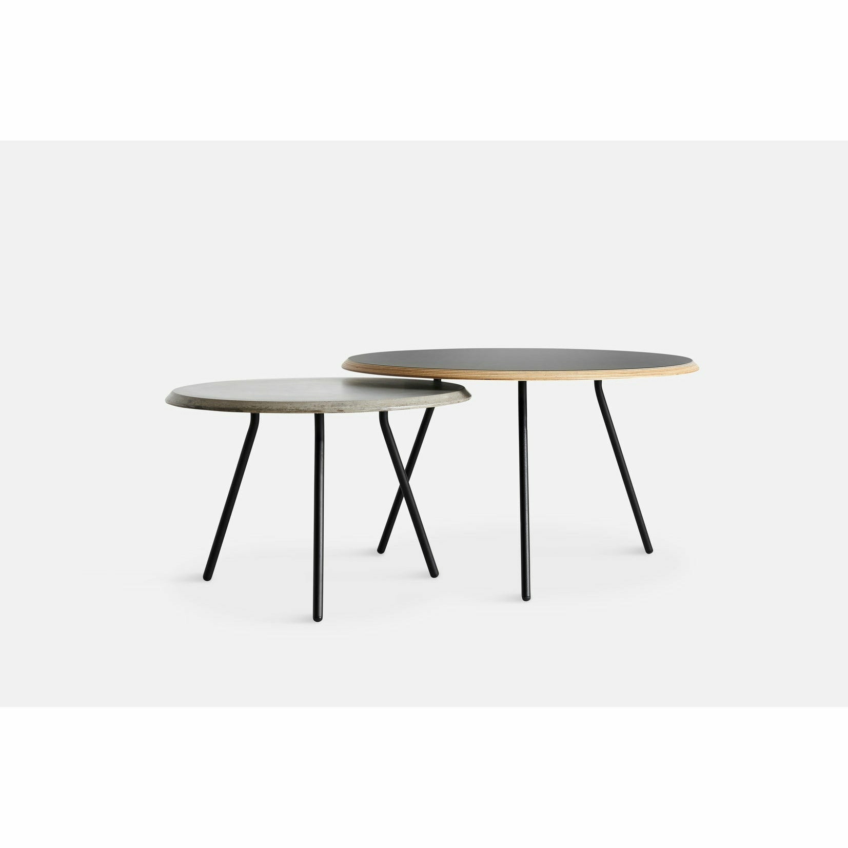 WOUD -  Soround coffee table - Black (Ø75xH44,50)
