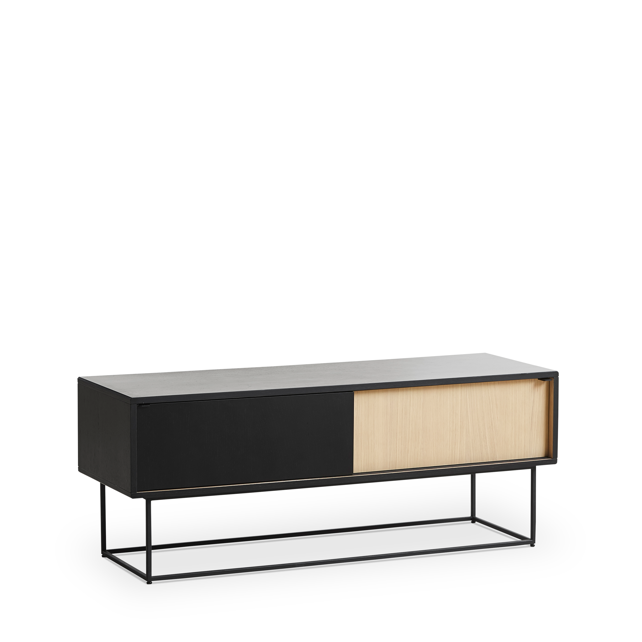 WOUD -  Virka sideboard (Low) - Oak/black