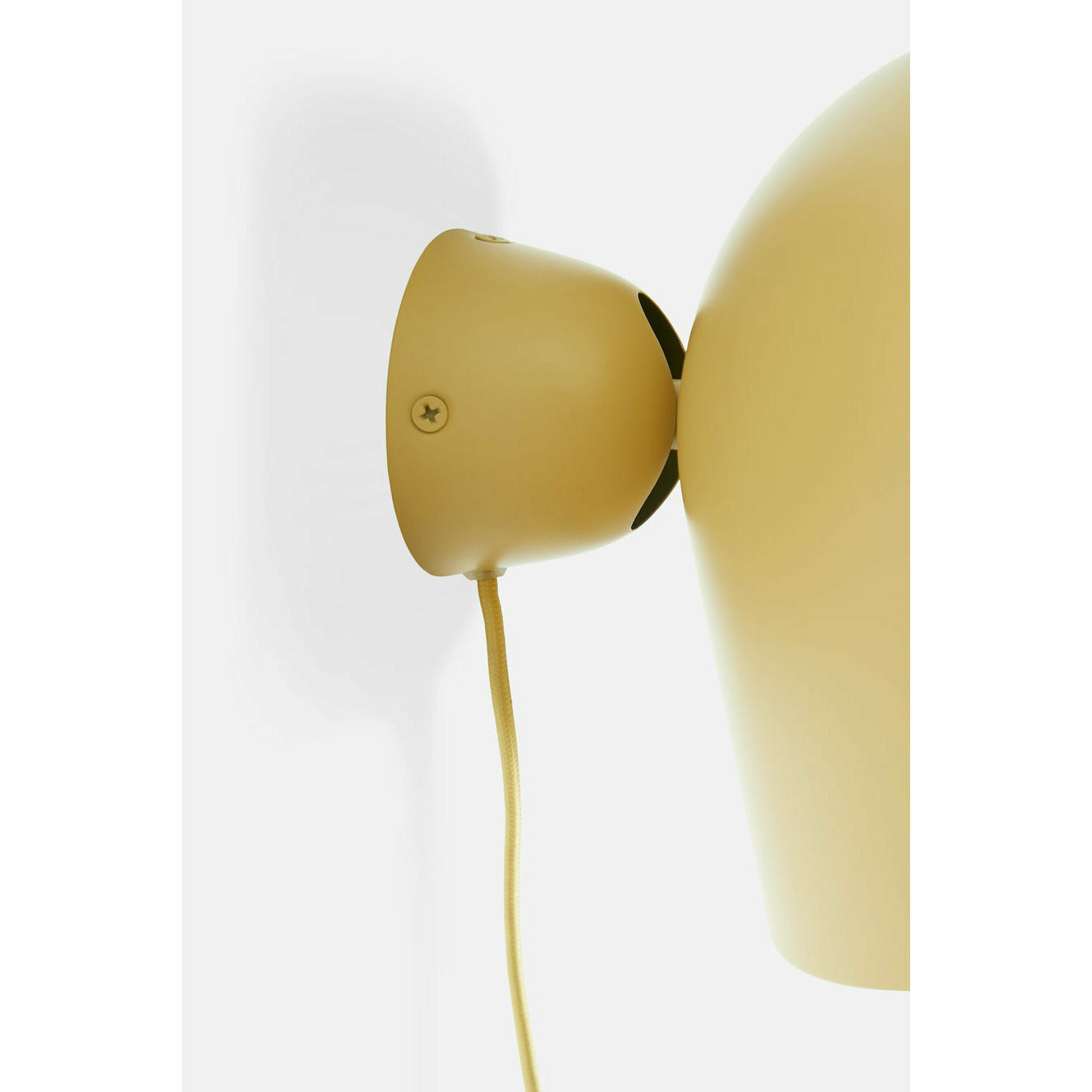WOUD - Kuppi wall lamp 2.0 - Mustard yellow - WOUD - DesignGaragen.dk