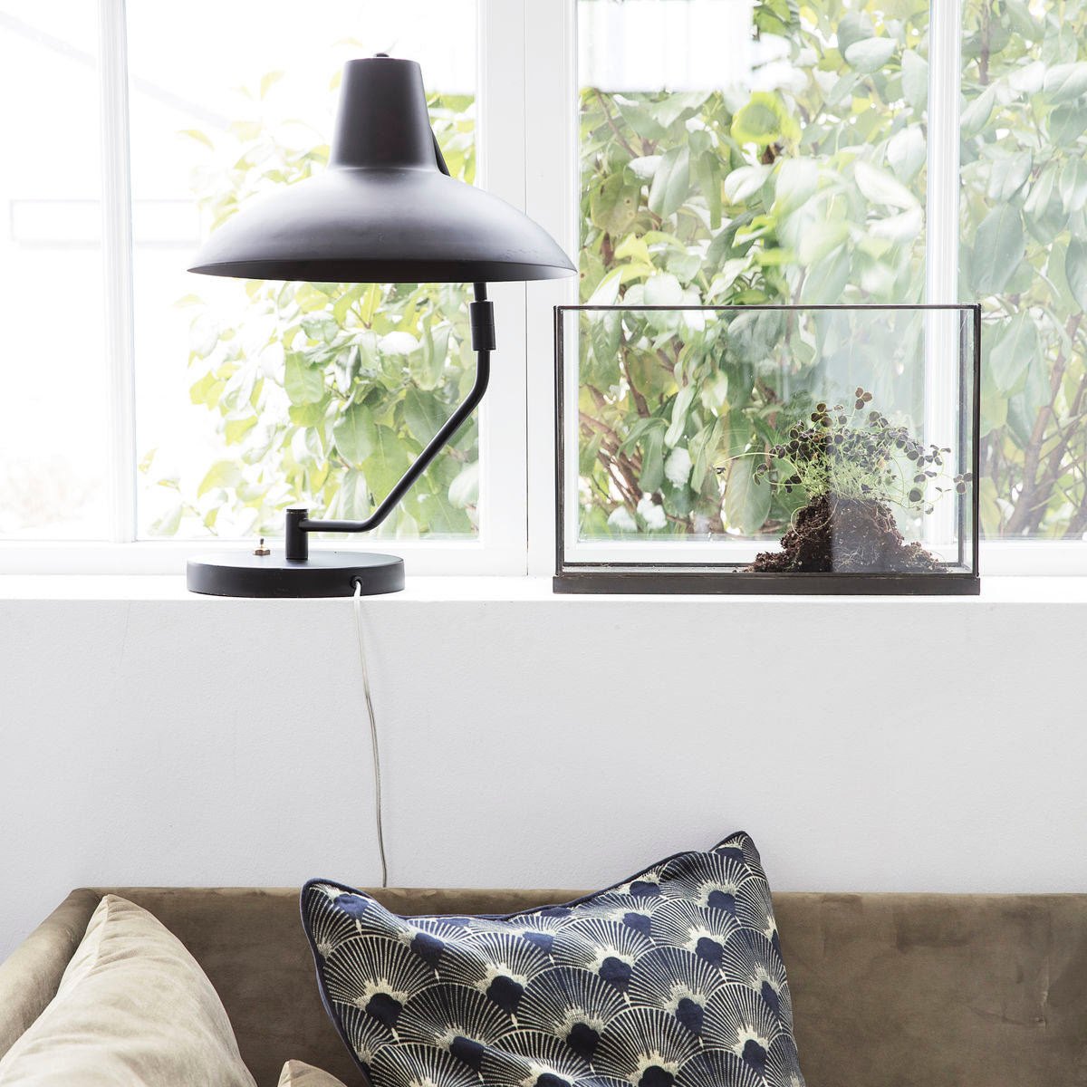 House Doctor - Display box, Antique metallic - l: 40 cm, w: 11 cm, h: 27 cm