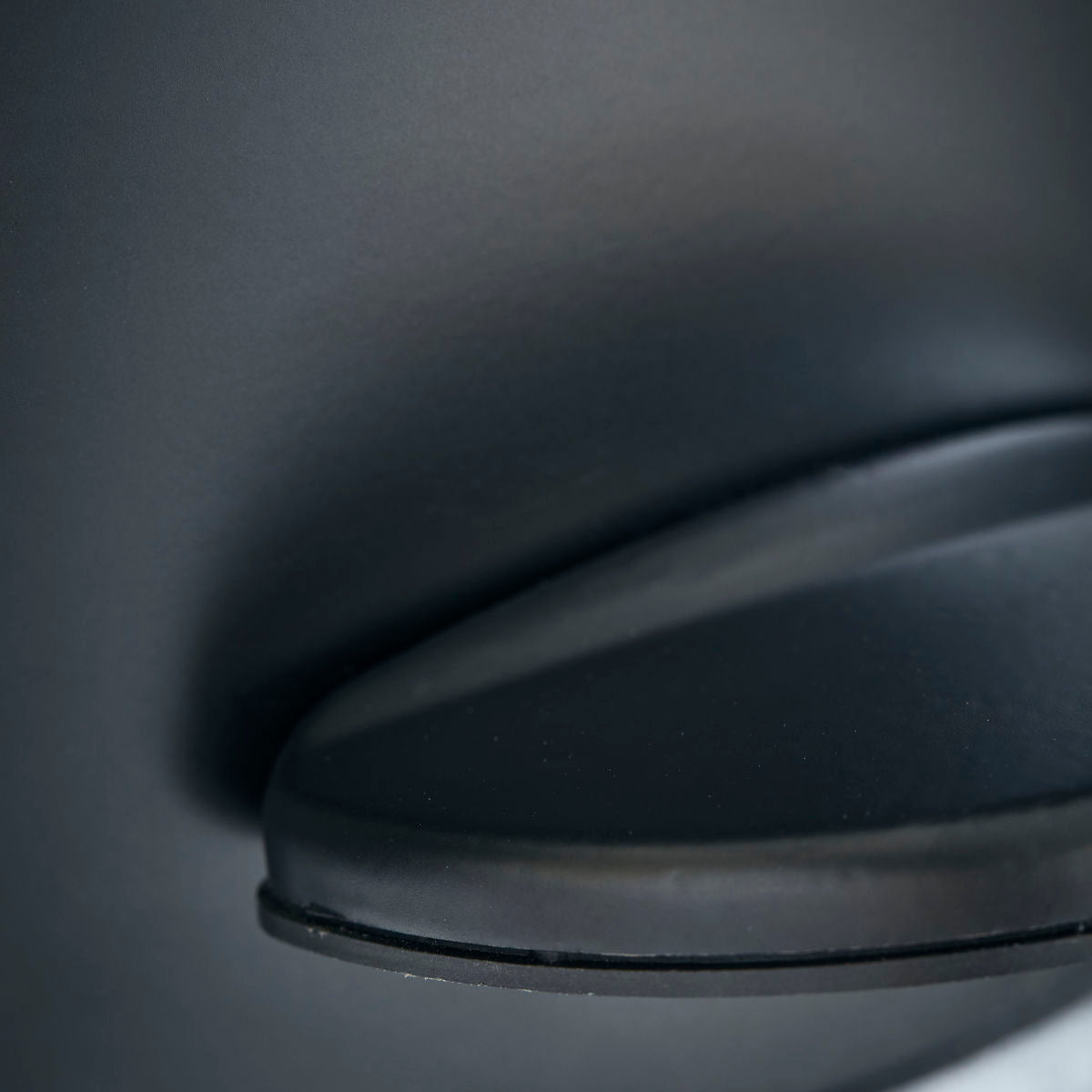 House Doctor - Trash can, Eda, Black - h: 31 cm, dia: 29.5 cm