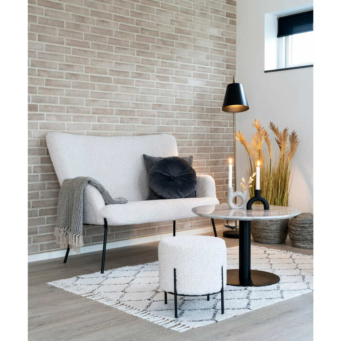Bolzano Coffee table - Coffee table with top in marble look and black leg Ø70x45cm - 1 - pcs