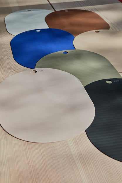 OYOY LIVING RIBBO TABLE Service - Pack of 2 - Caramel