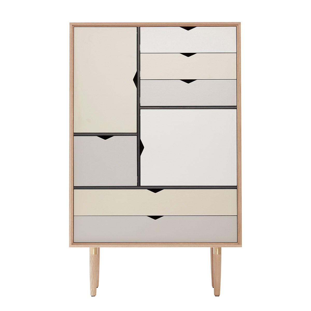 Andersen Furniture S5 opbevaringsmøbel i eg/sæbe med flerfarvet front - B83xD43xH132 cm - DesignGaragen.dk.