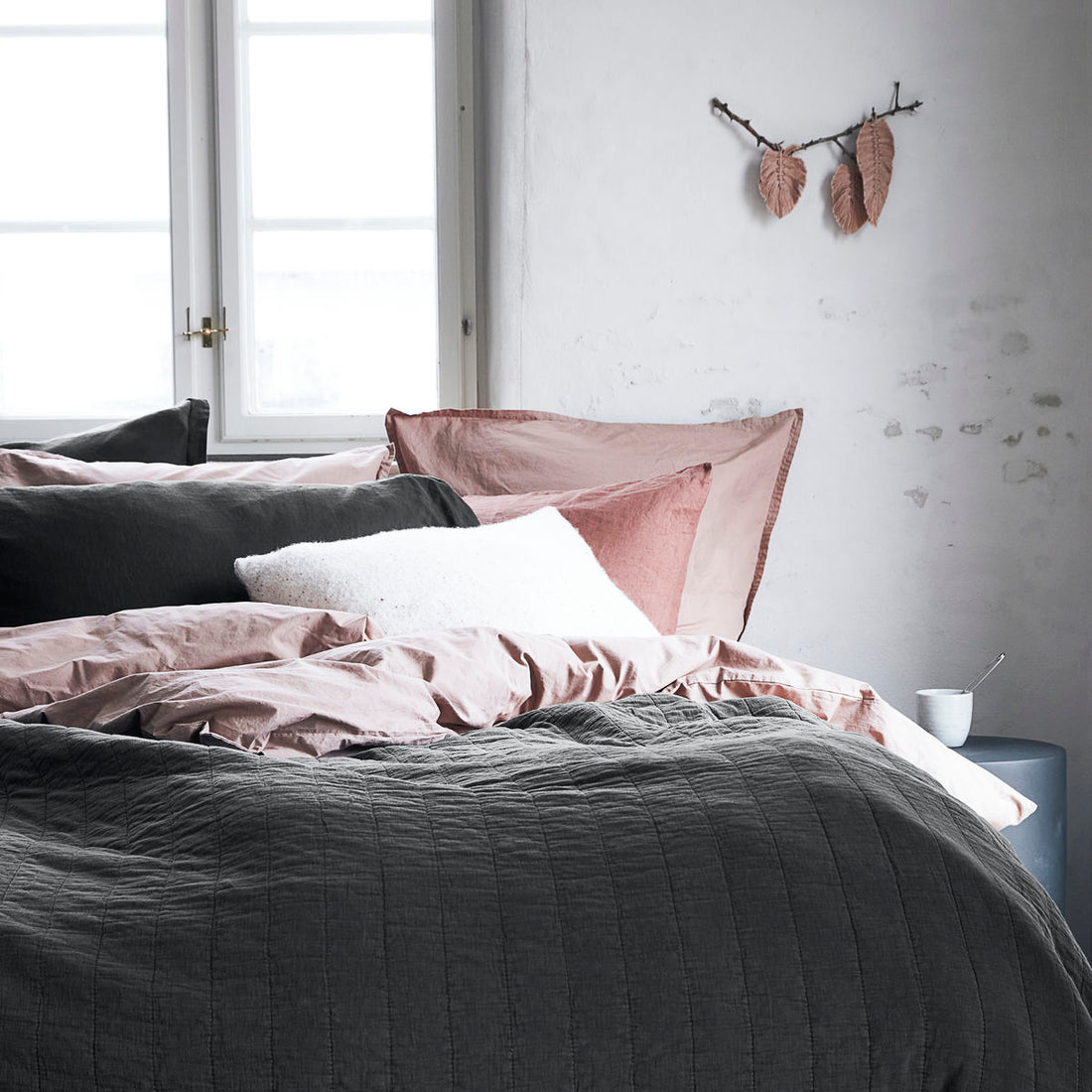 By Nord-Wattered Bedspread, Magnhild, Coal-L: 280 cm, W: 160 cm