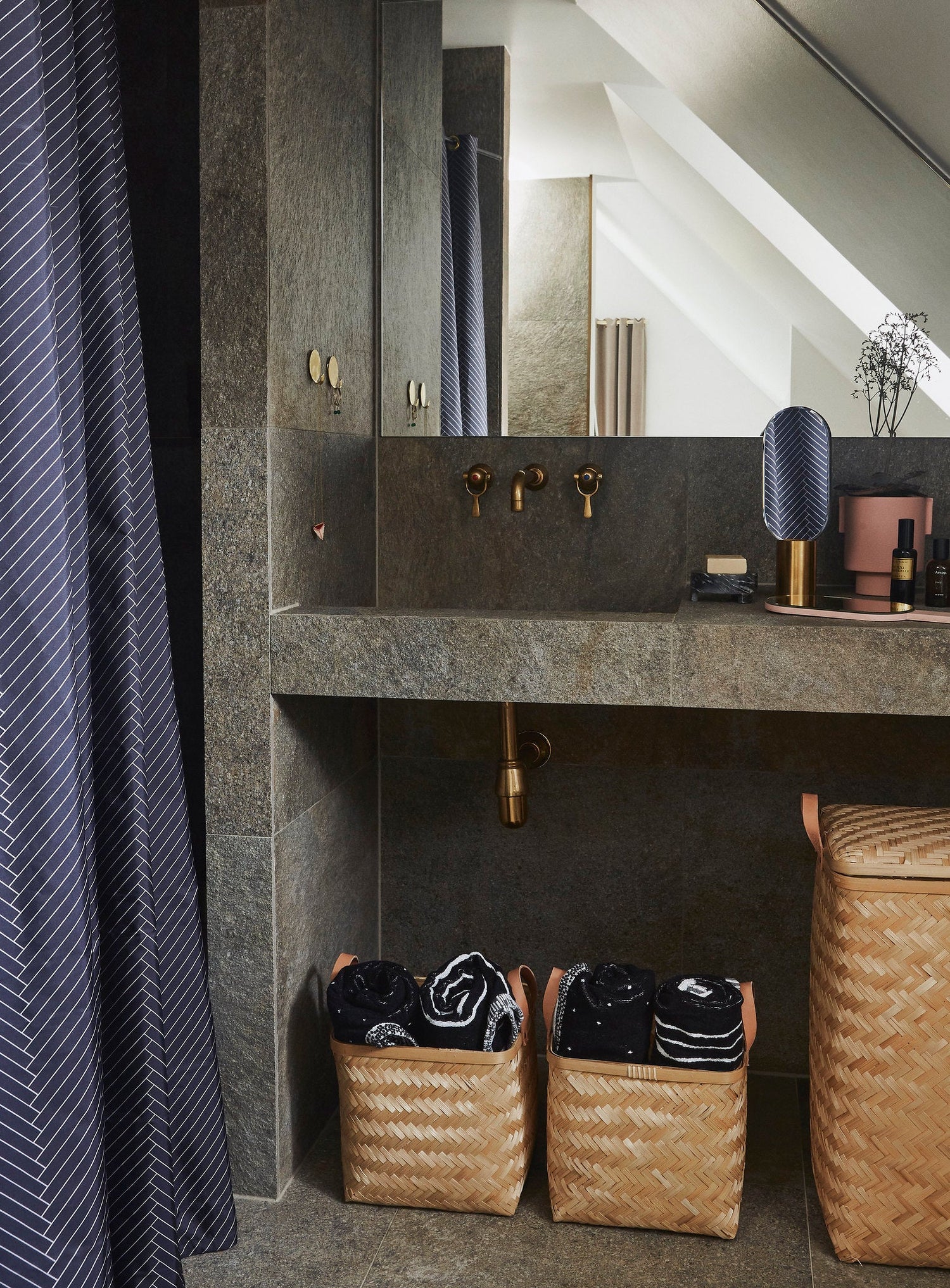 OYOY LIVING SPORTA LOVER BASK - NATURE