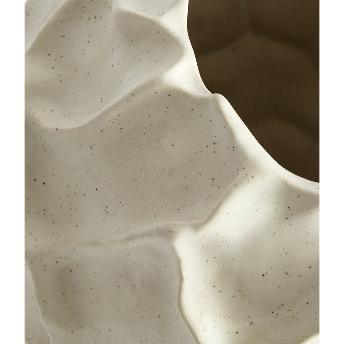 Vase Soil - Vanilla - Ceramics - H: 21.5 Ø: 18 cm