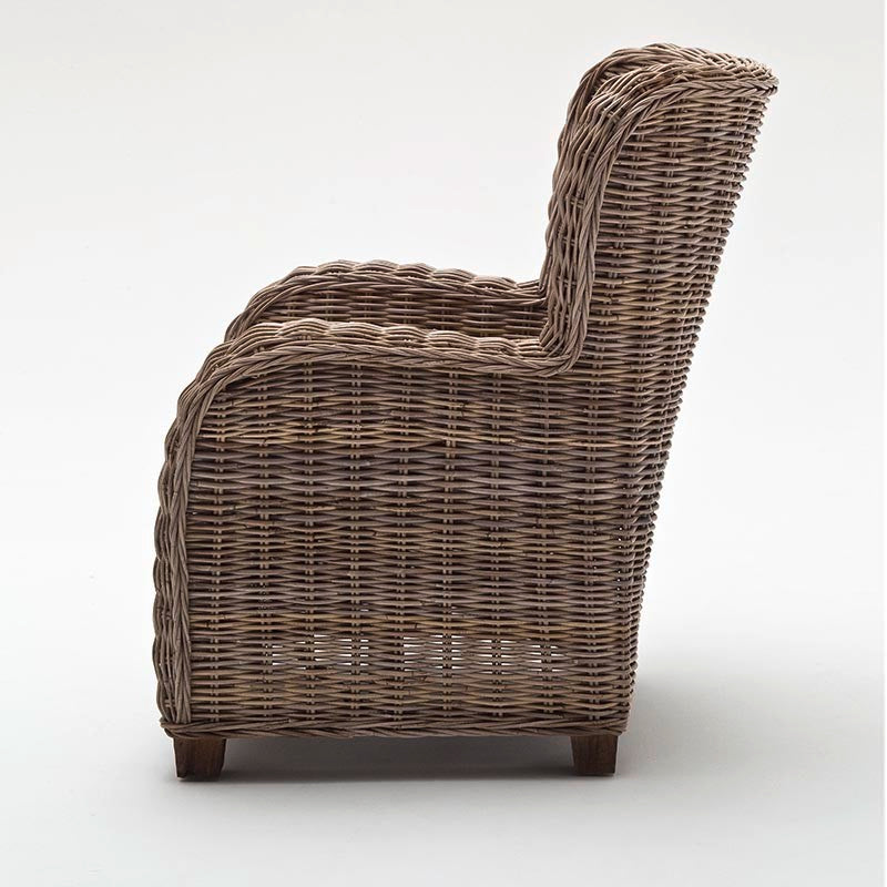 WickerWorks Queen hand -braided armchair in natural rattan with cushions