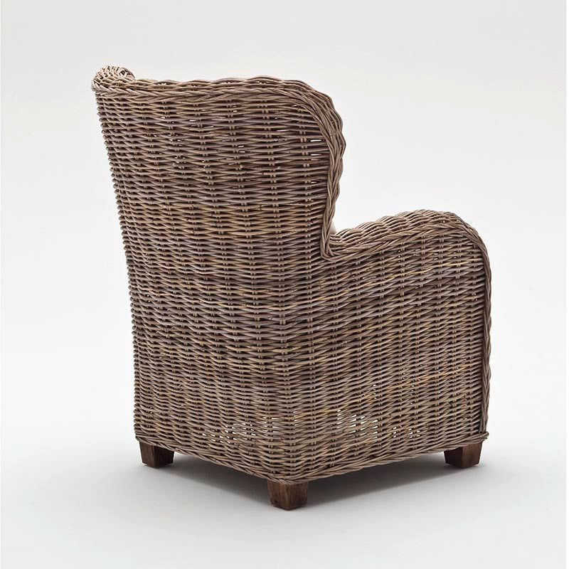 WickerWorks Queen hand -braided armchair in natural rattan with cushions