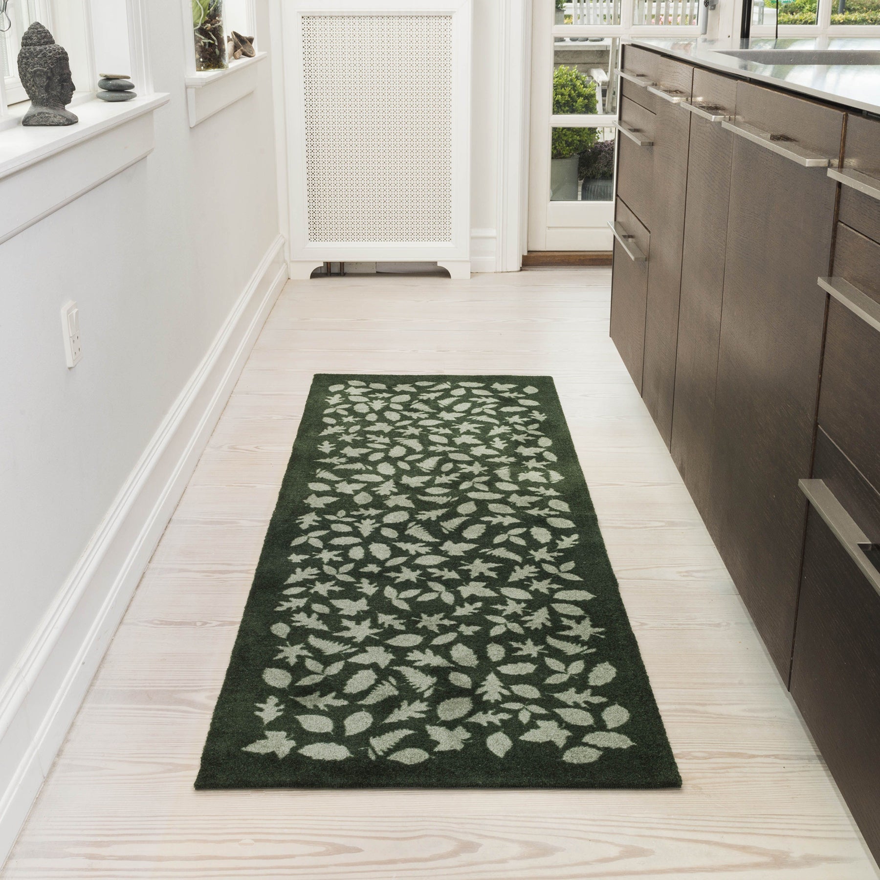 YELLOW MAT 67 x 200 CM - LEAVES/DARK GREEN