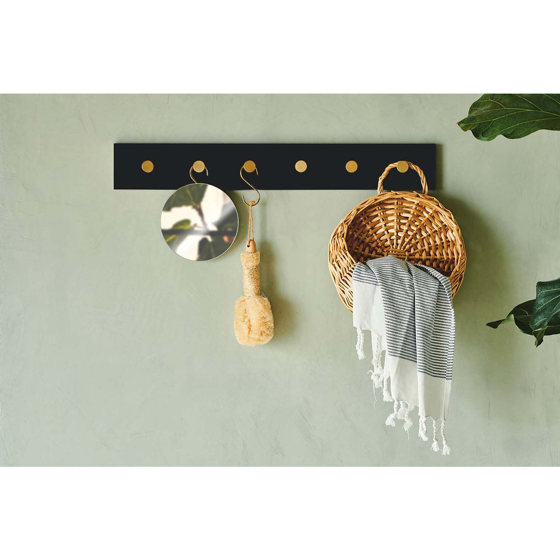 COLOR Knagerække i træ sort - 70 cm - MOUD HOME - DesignGaragen.dk