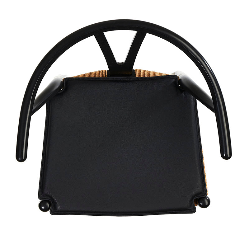 Hynde til Hans J. Wegner Y-stol CH24 i sort læder - Hynder til Hans J. Wegner CH24 Y-stol - DesignGaragen.dk