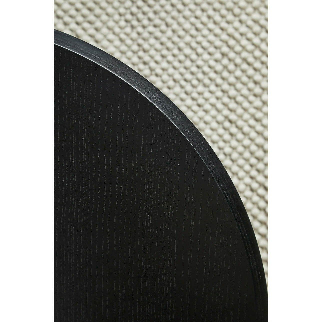 WOUD - Soround side table - Black ash (Ø45xH44,50) - WOUD - DesignGaragen.dk