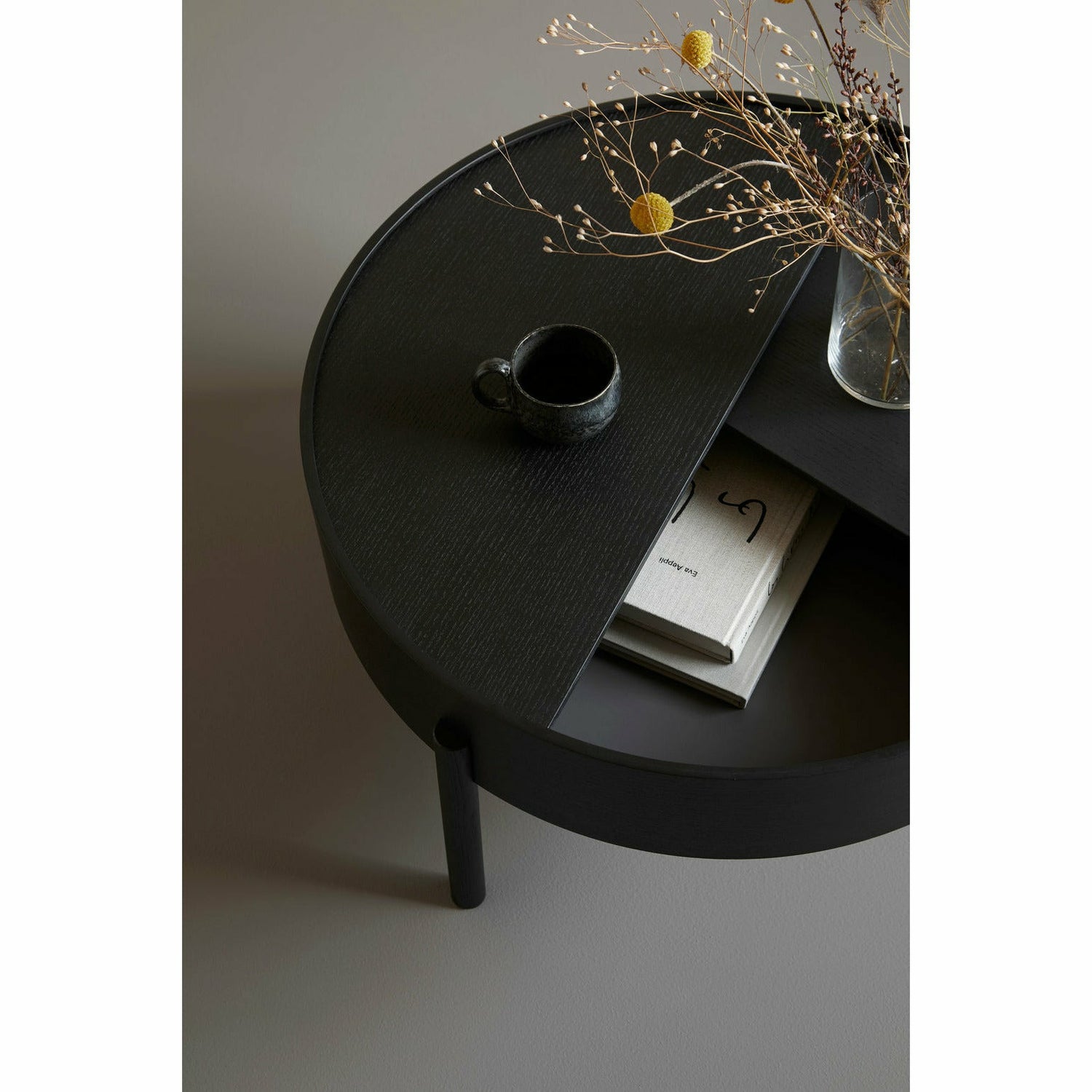 WOUD -  Arc coffee table (66 cm) - Black