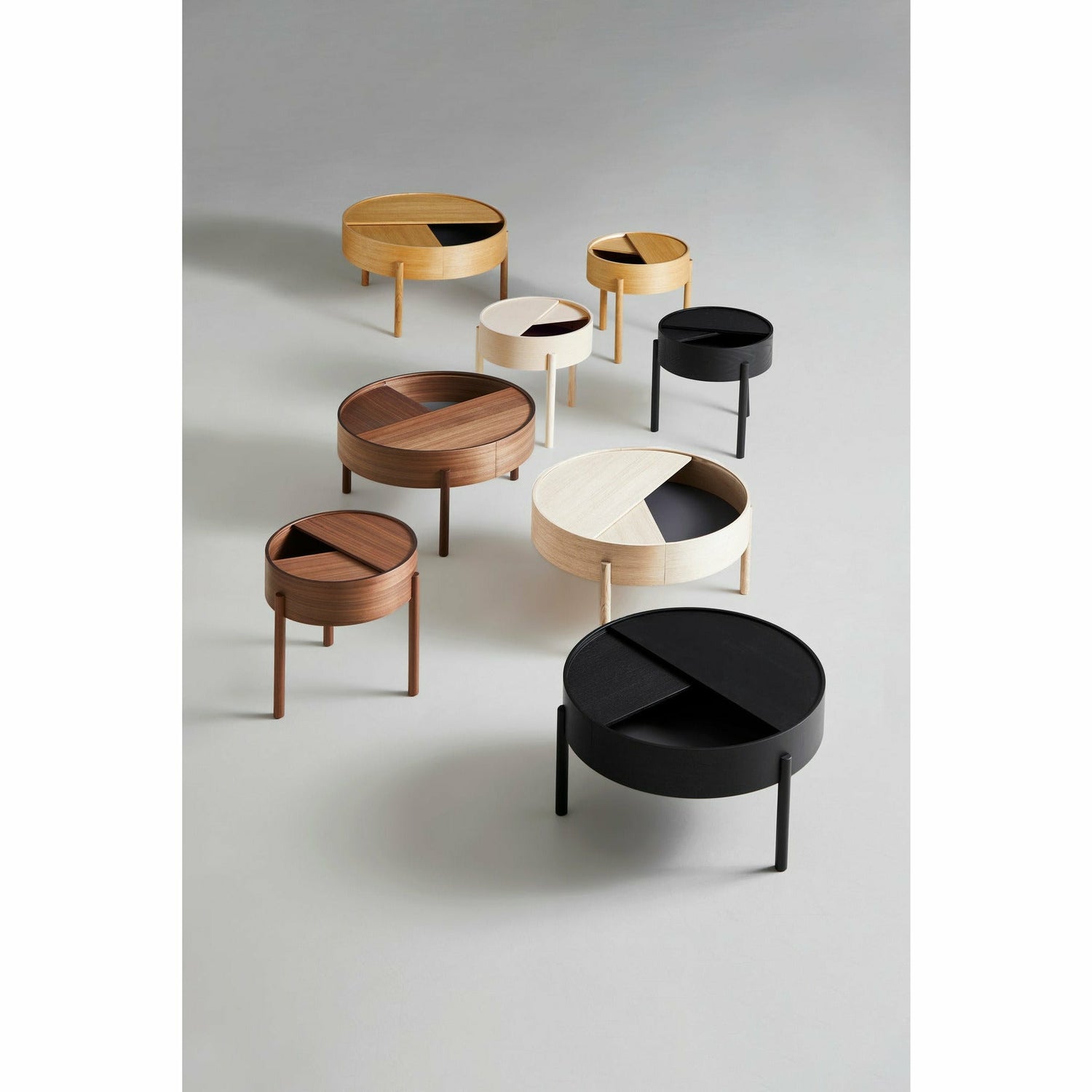 WOUD - Arc side table (42 cm) - Black - WOUD - DesignGaragen.dk