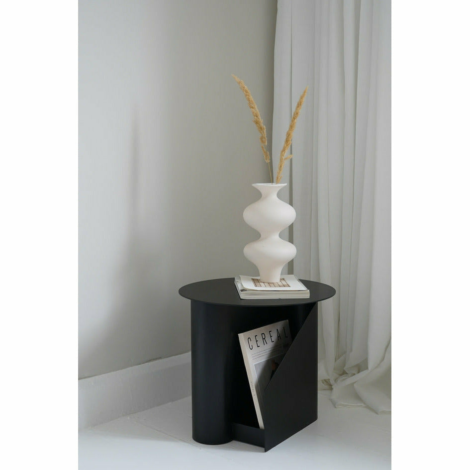 WOUD -  Sentrum side table - Black