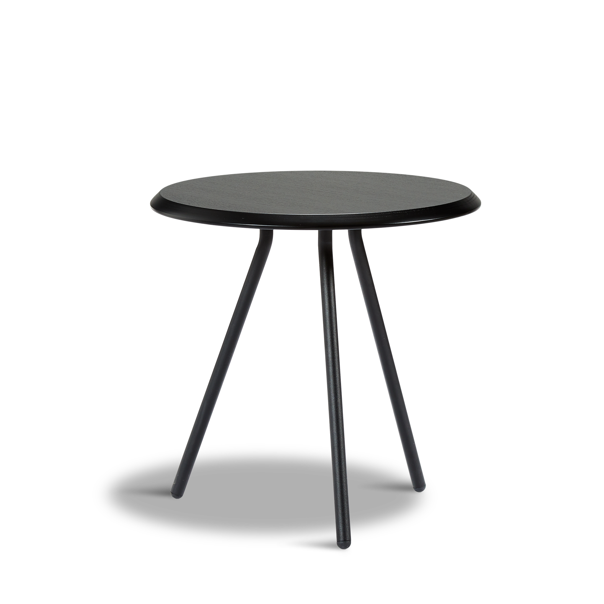 WOUD - Soround side table - Black ash (Ø45xH44,50) - WOUD - DesignGaragen.dk