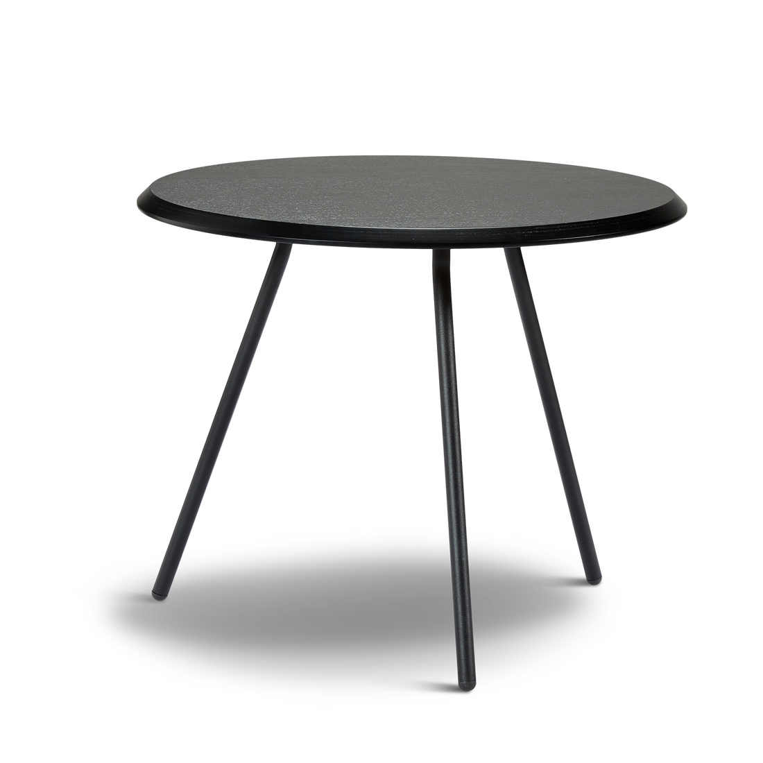 WOUD - Soround coffee table - Black ash (Ø60xH49) - WOUD - DesignGaragen.dk