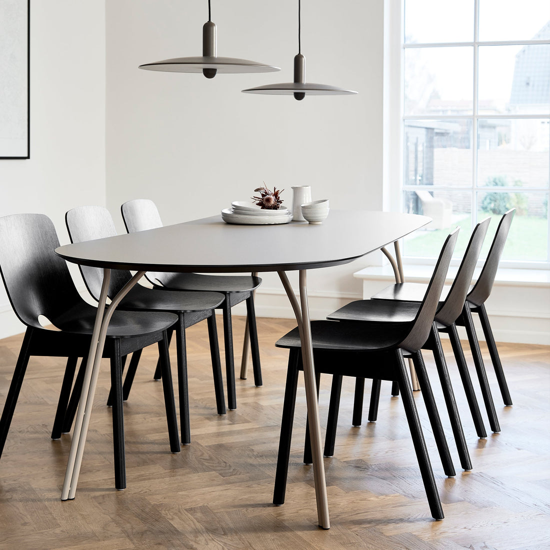 WOUD - Tree dining table (220 cm) - Beige/beige - WOUD - DesignGaragen.dk