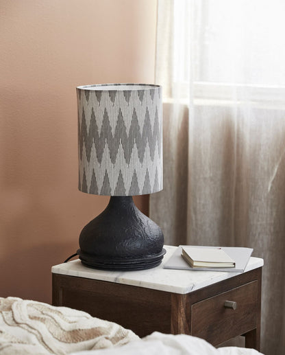 Arito table lamp - black