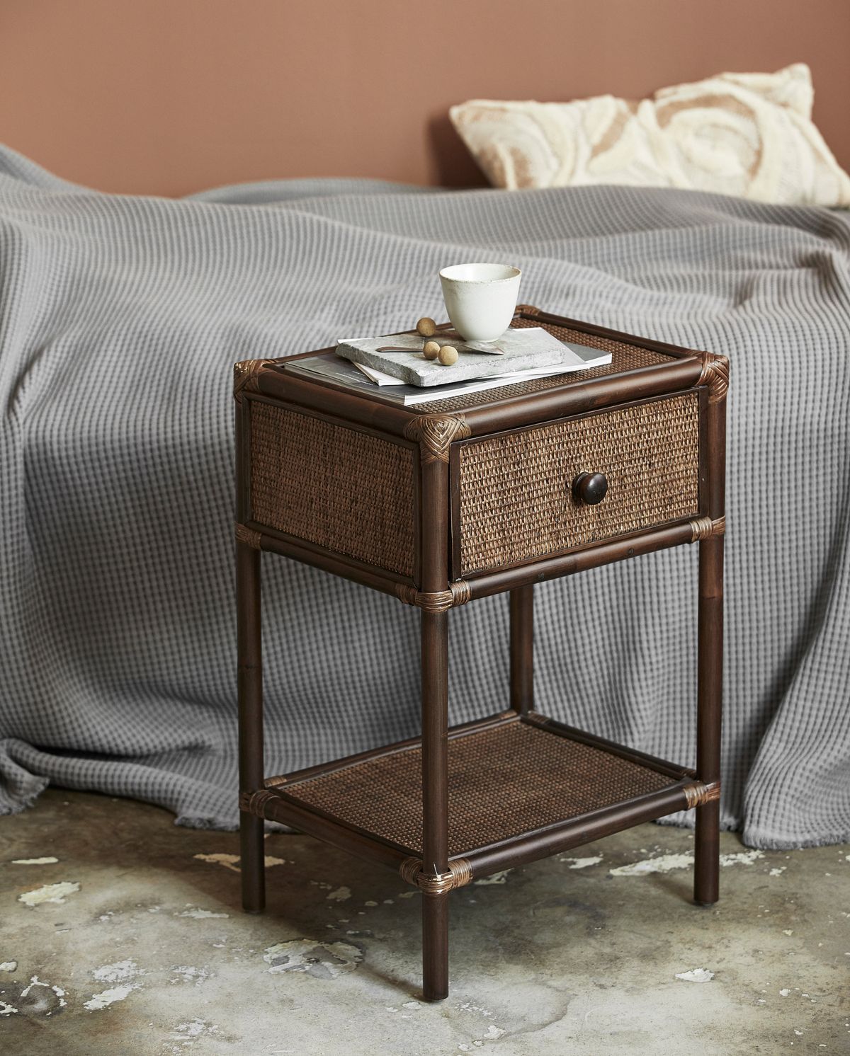 Hayes side table/bedside table in rattan - brown