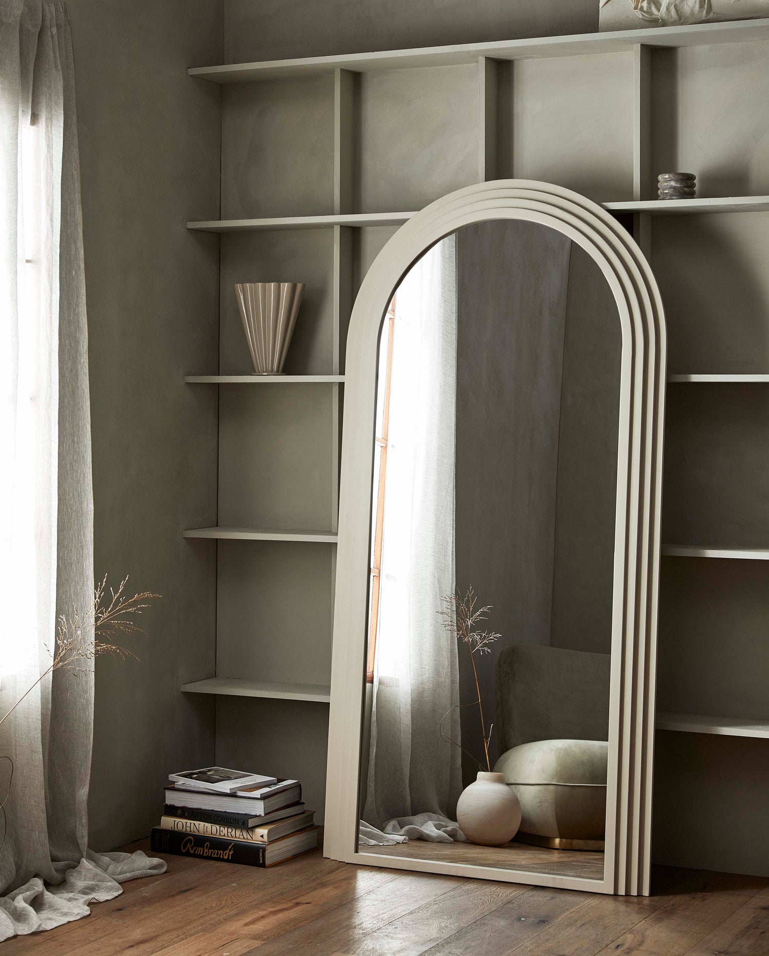 Falco mirror in iron - 203x100 cm - sand