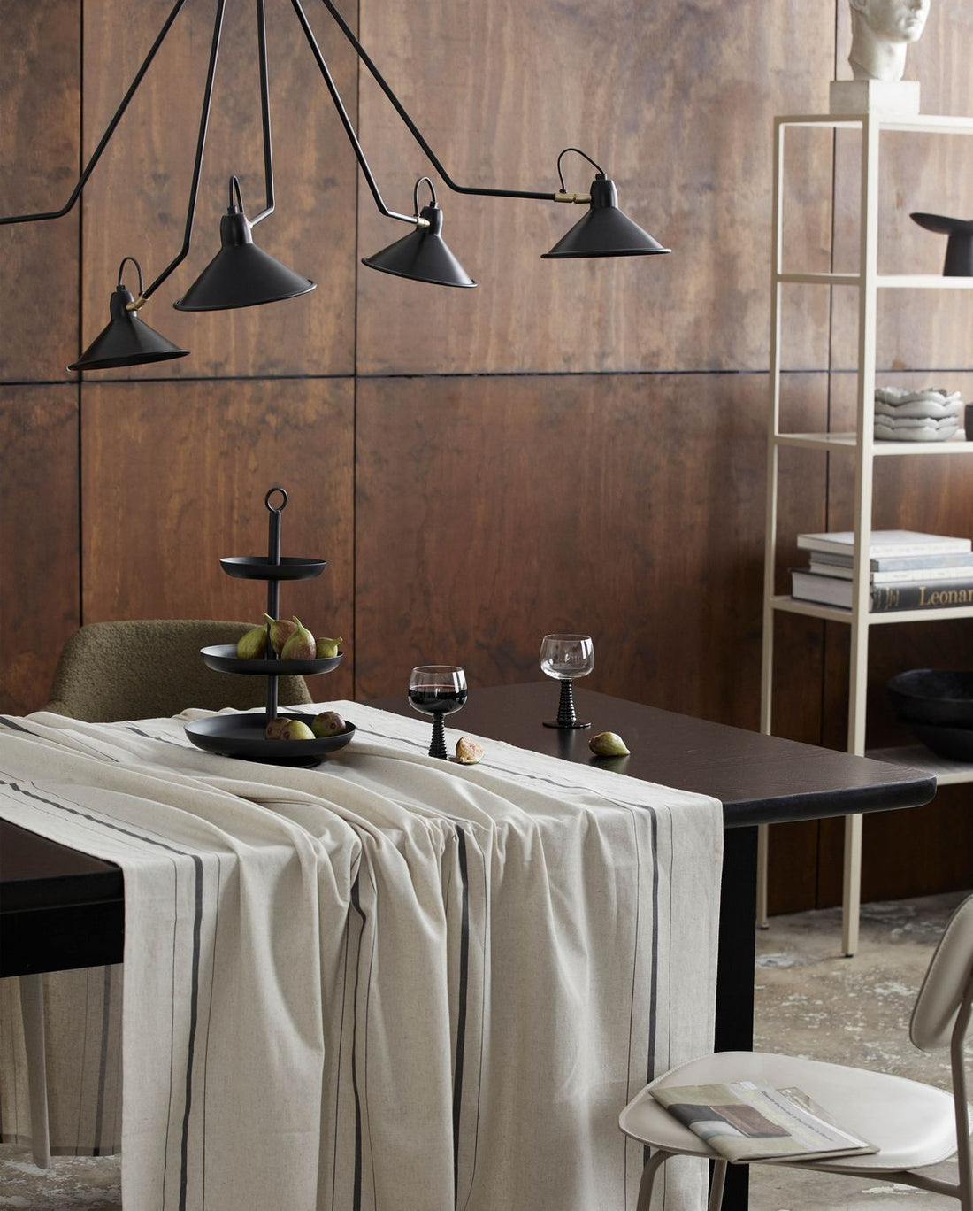 Brimo pendant - black