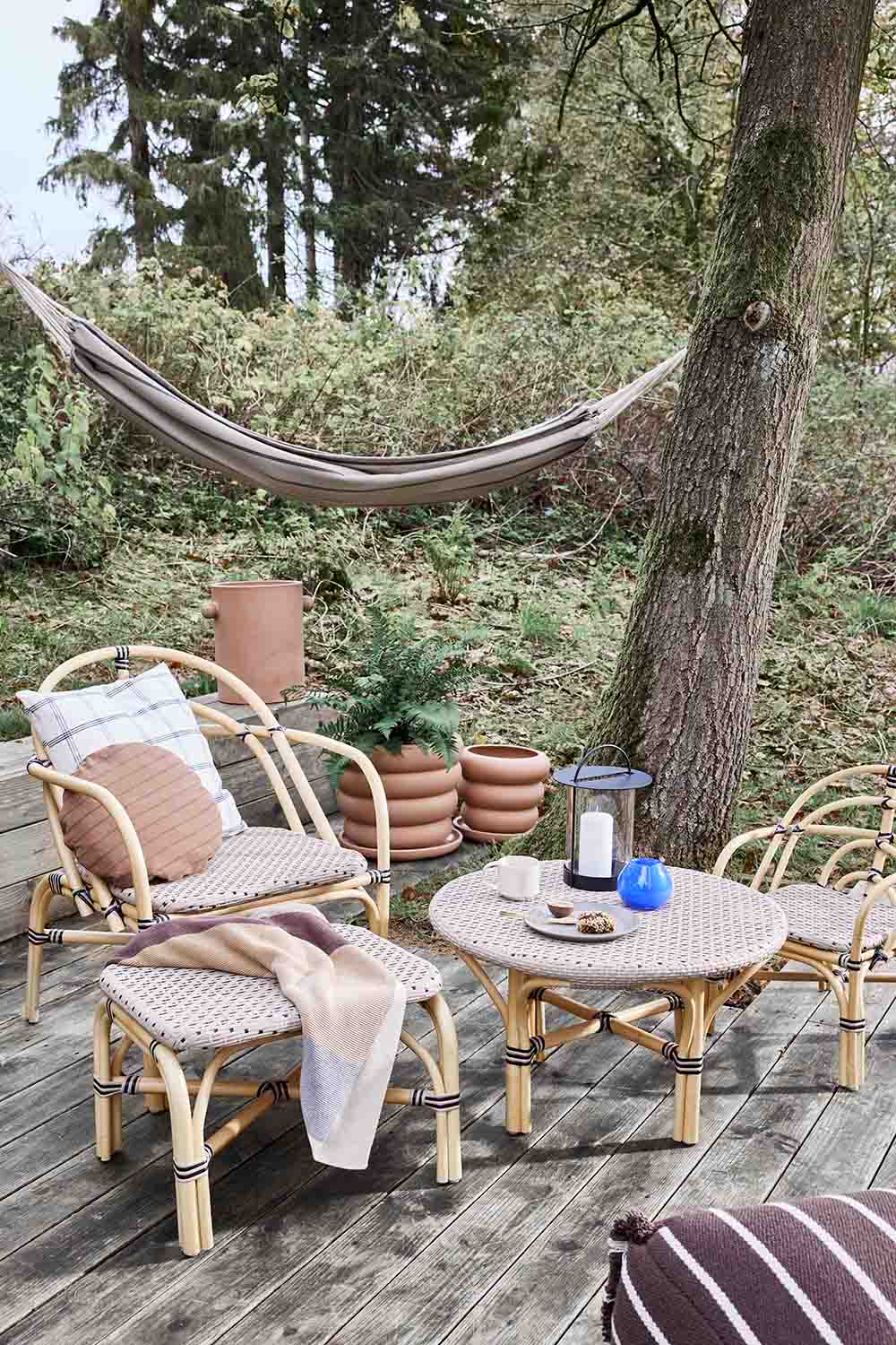 OYOY LIVING MOMI OUTDOOR LOGNE chair