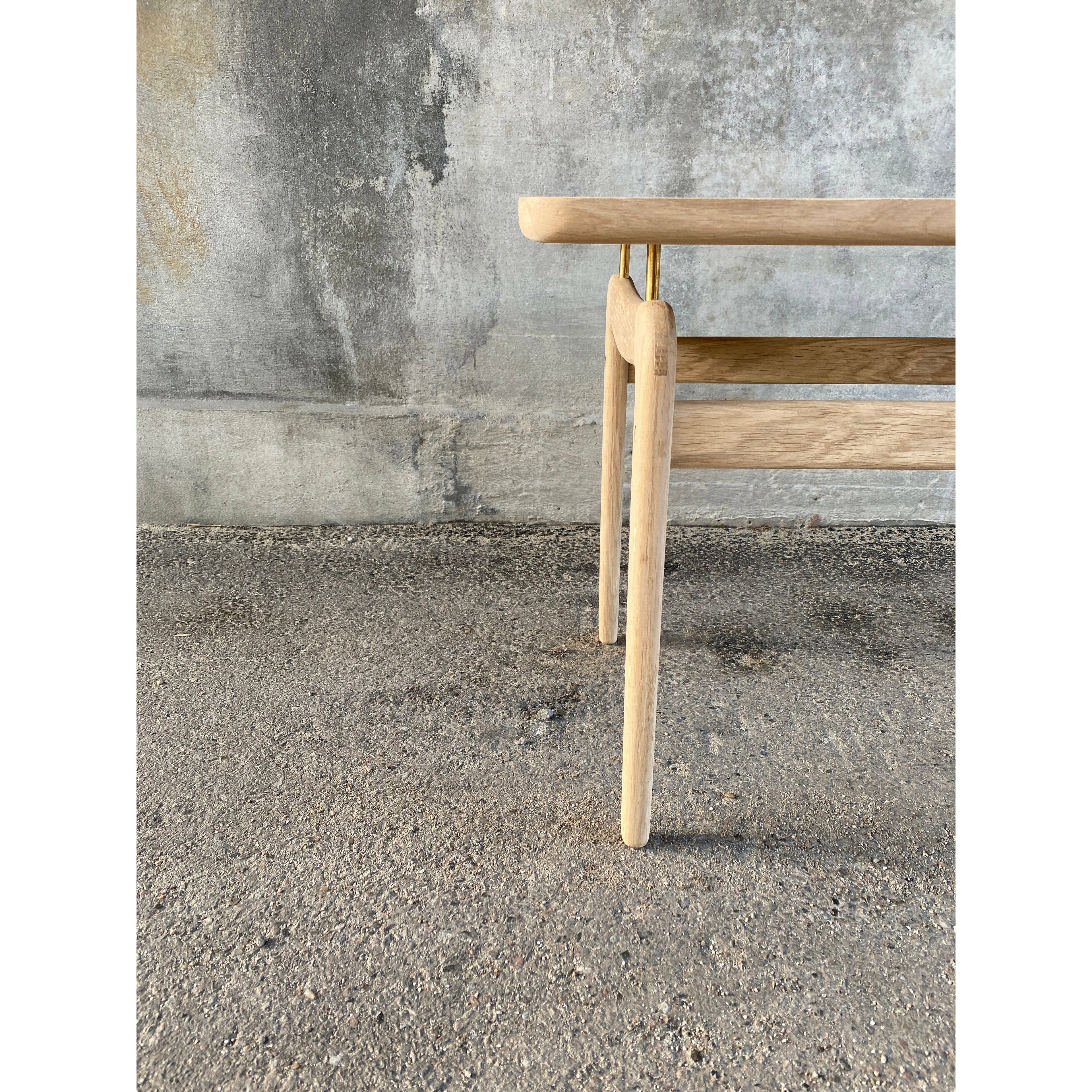 Langbo Float Coffee Table - White Oiled Oak - Langbo - DesignGaragen.dk