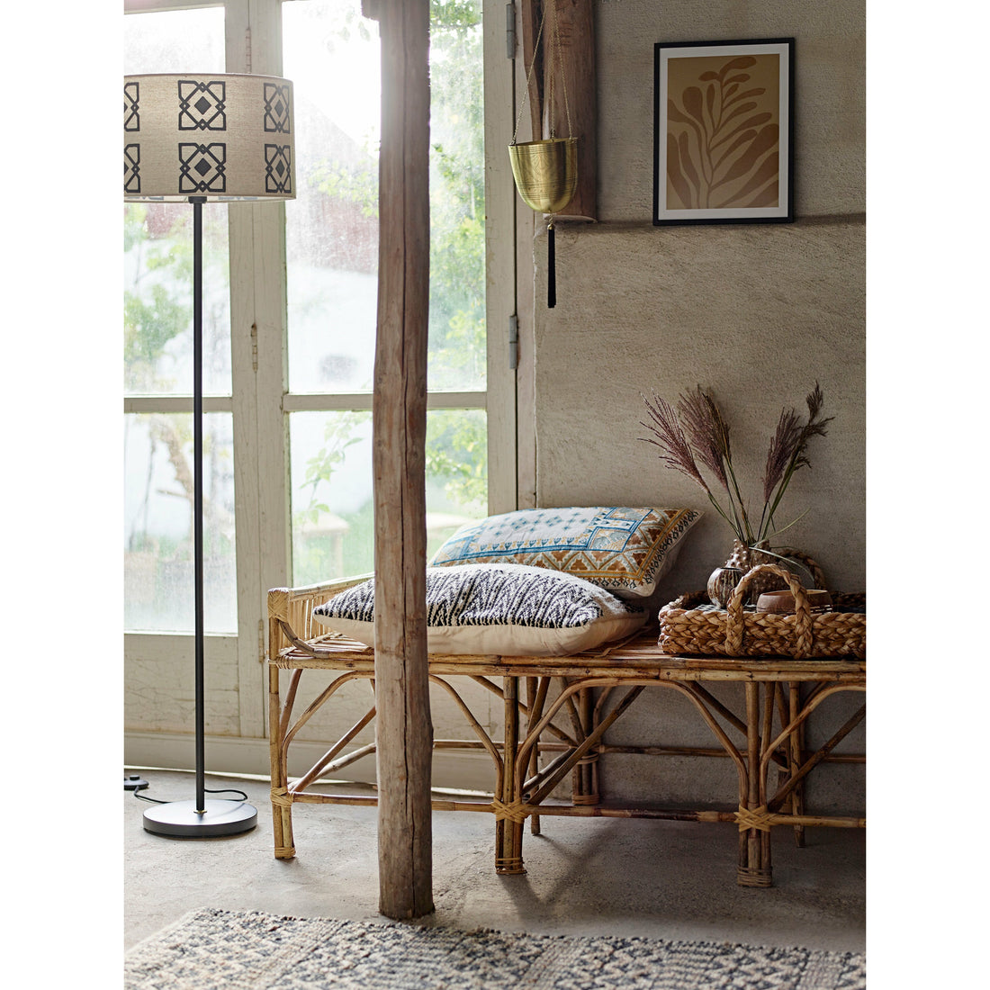 Selita Gulv Lampe, Sort, Metal - D42xH160 cm - BLOOMINGVILLE - DesignGaragen.dk